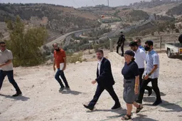 موافقت اسرائیل با اقدامات جدید برای گسترش شهرک‌سازی در کرانه باختری اشغالی