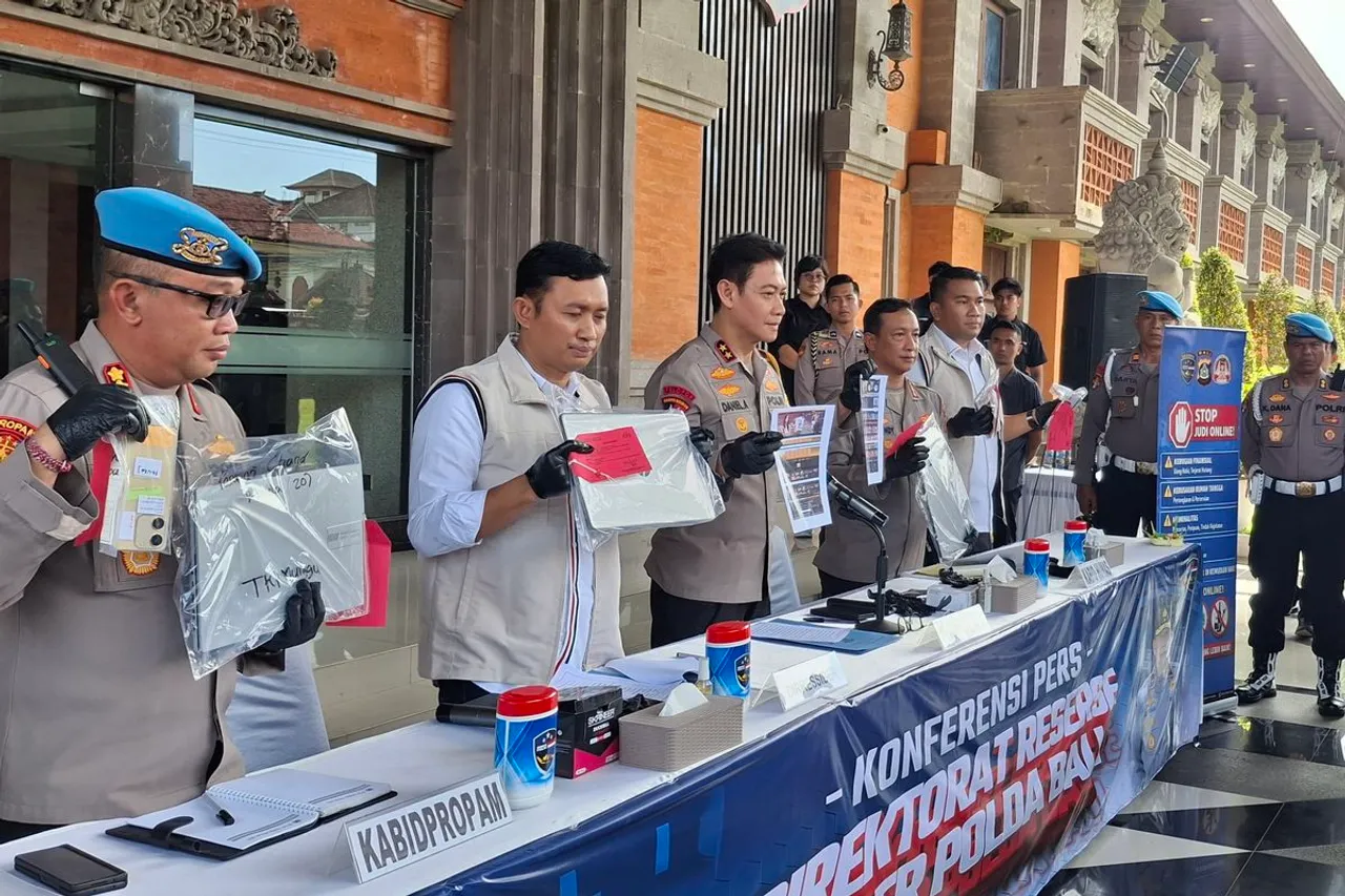 Polisi bongkar praktik judi online WN India di Bali, 39 orang ditangkap