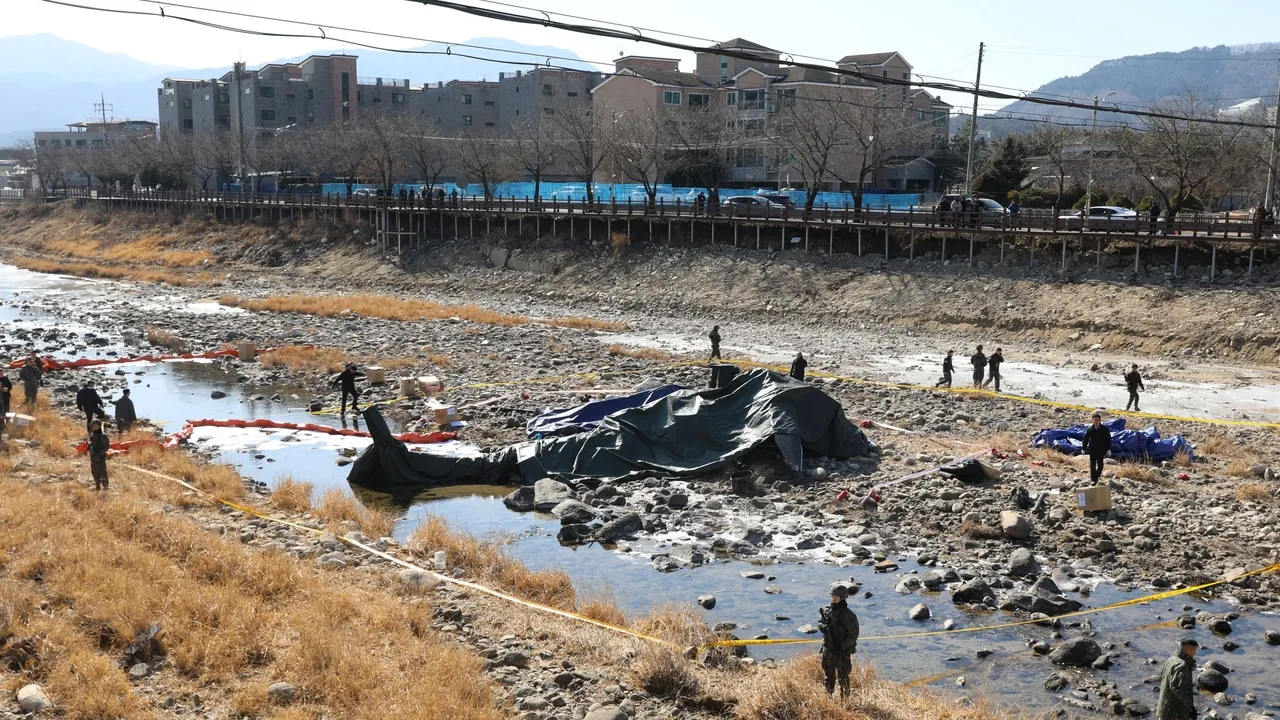 Оңтүстік Корея армиясының тікұшағы құлап, екі адам қаза тапты