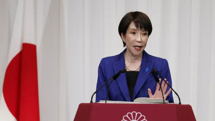 اولین نخست‌وزیر زن ژاپن بزرگ‌ترین پیروزی انتخاباتی تاریخ این کشور را رقم زد