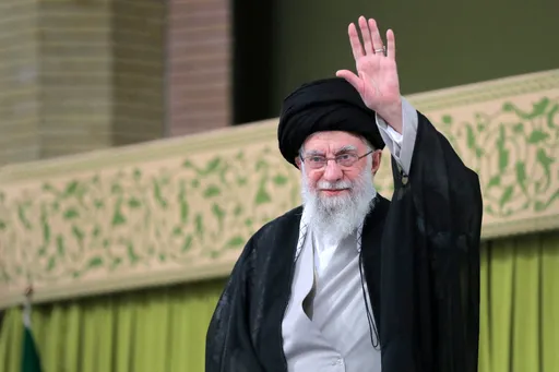 Iiraan oo xaqiijisay geerida Hoggaamiyihii Sare Cali Khamenei iyo xubno ka tirsan qoyskiisa