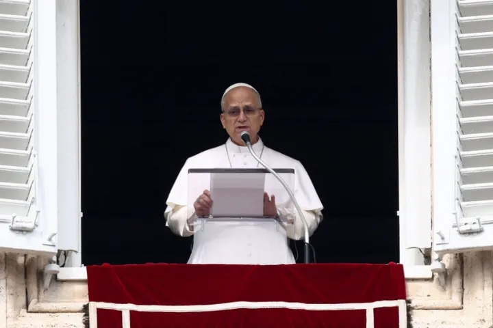 Papa u bën thirrje të krishterëve të përfshirë në luftëra të shqyrtojnë ndërgjegjen e tyre