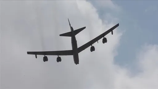 Tre bombardues të tjerë amerikanë mbërritën në Britani mes luftës me Iranin