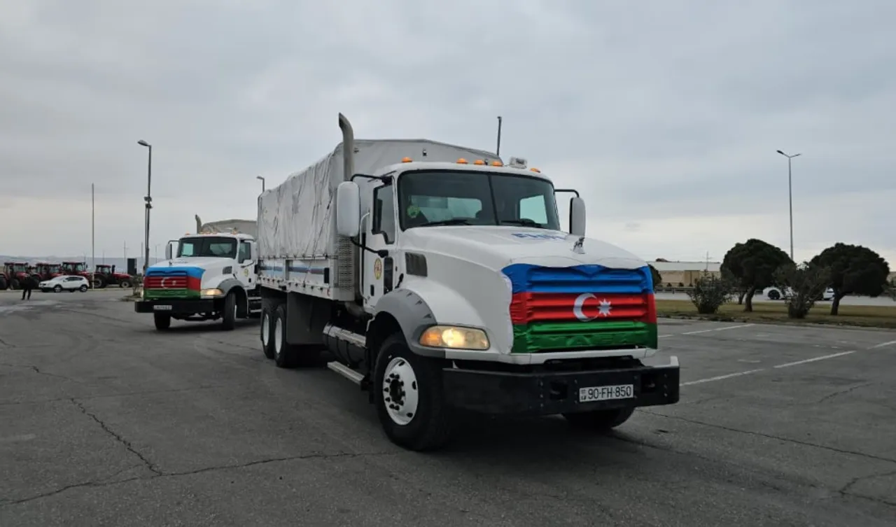 ارسال کمک‌های بشردوستانه آذربایجان به ایران در بحبوحه تنش‌های منطقه‌ای