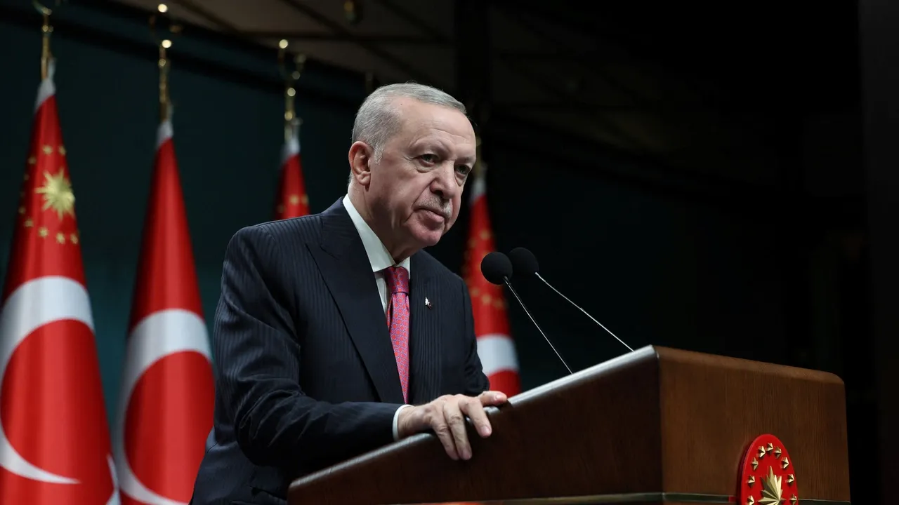 اردوغان در گفت‌وگو با پزشکیان: نقض حریم هوایی ترکیه، به هیچ دلیلی قابل توجیه نیست