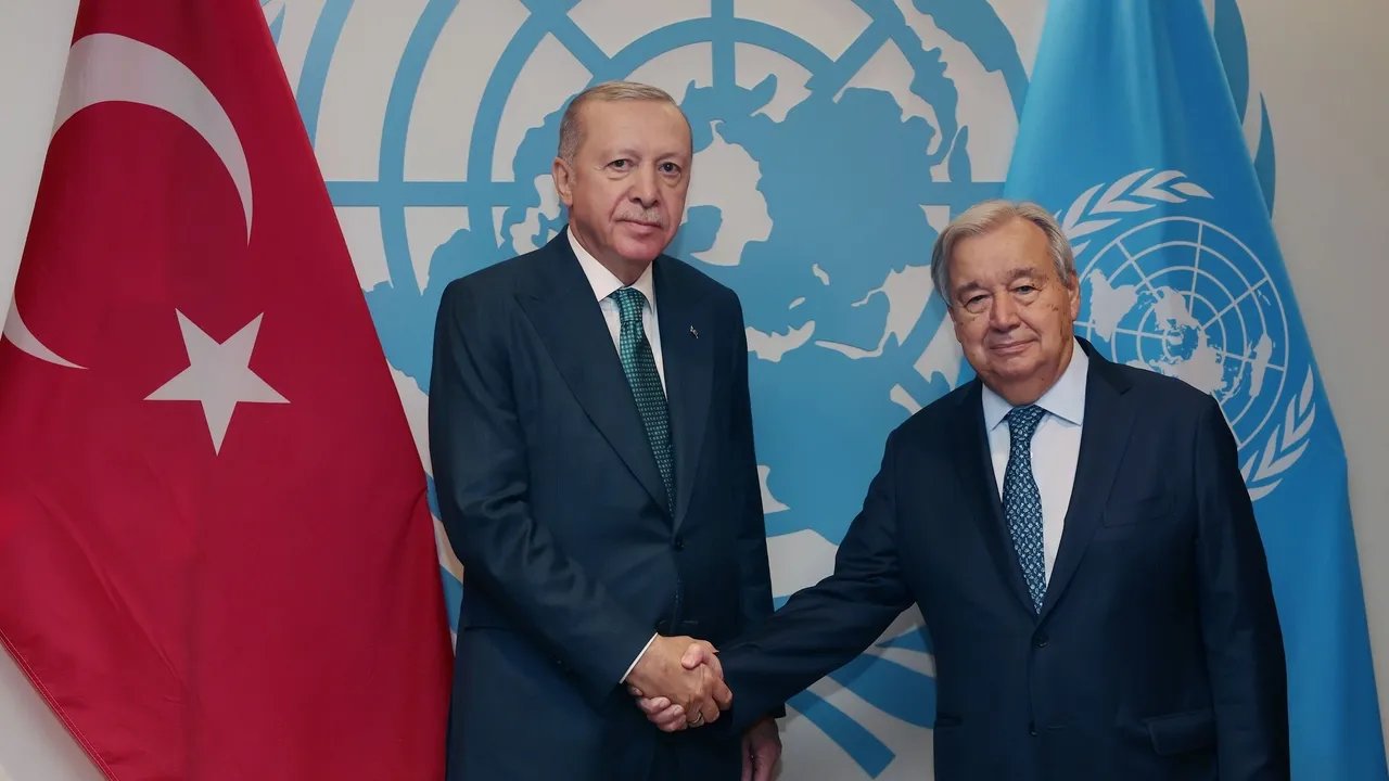 غوتيريش يتوجه إلى تركيا للقاء الرئيس أردوغان في زيارة رسمية