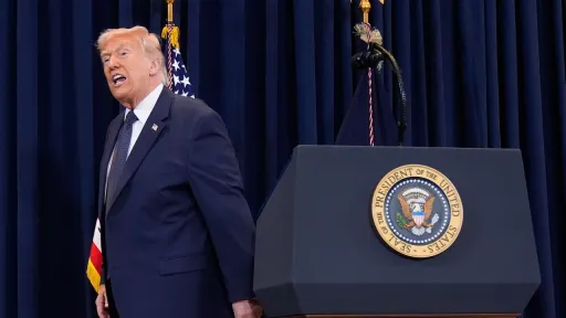 Трамп грозит убить сына Хаменеи?