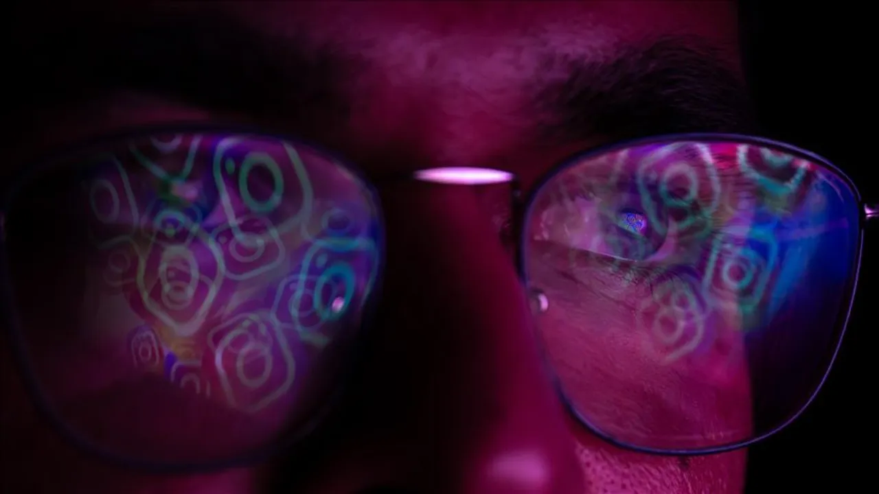 Instagrami në Japoni do të njoftojë prindërit kur fëmijët kërkojnë përmbajtje mbi vetëvrasjen