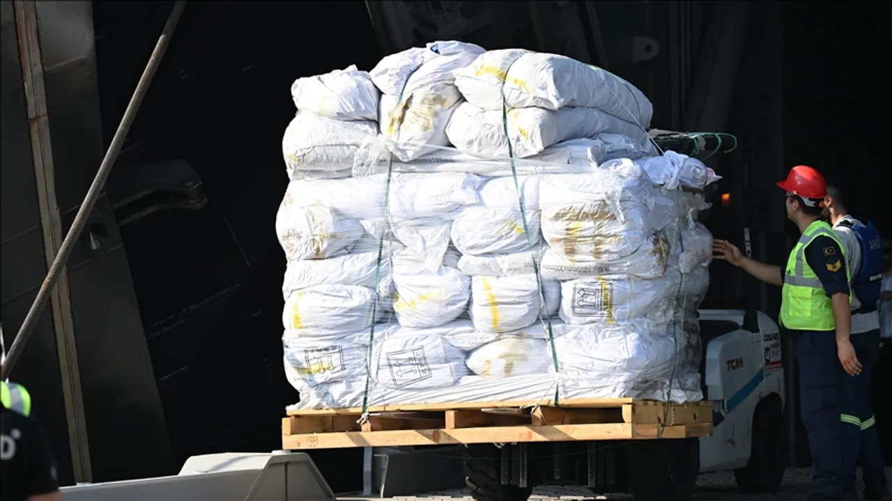 Франција тројно ќе ја зголеми хуманитарната помош за Либан, ќе испрати 60 тони залихи