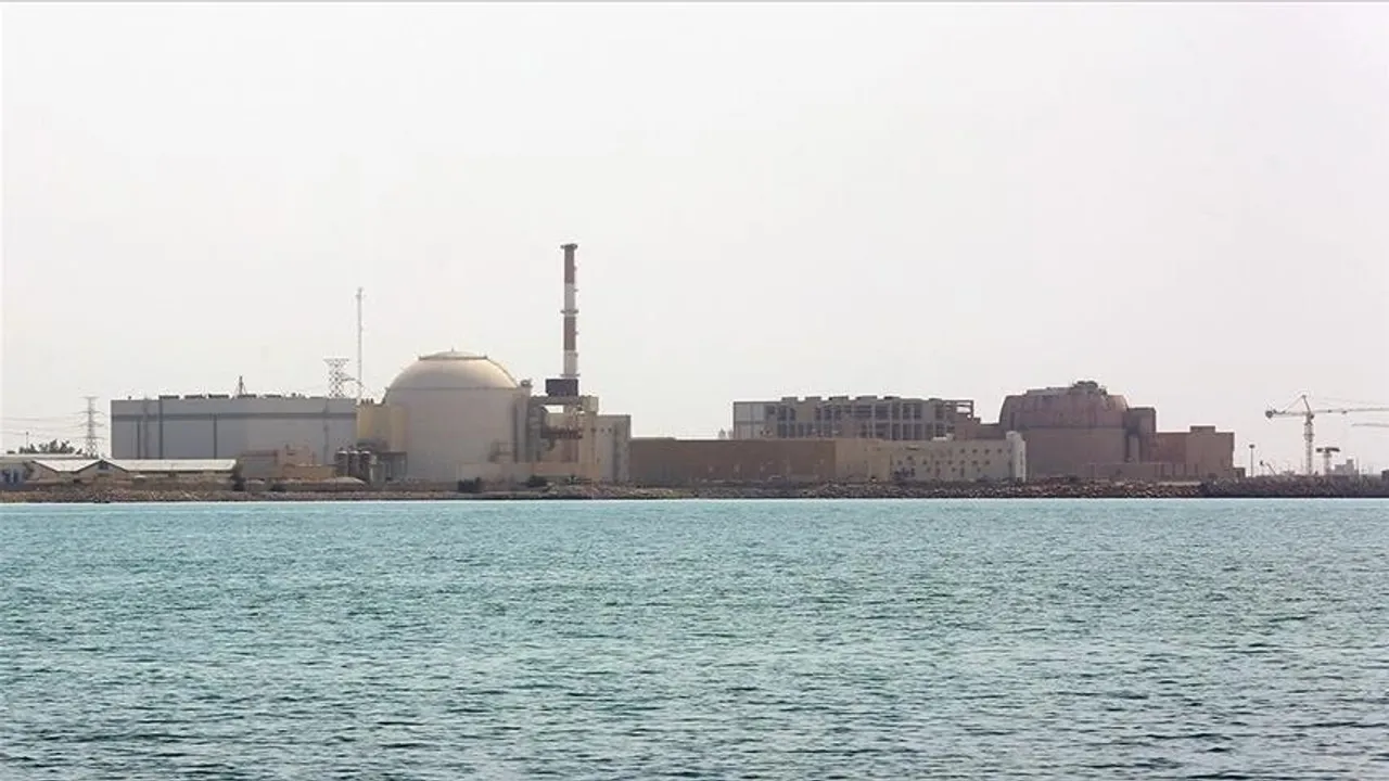 Rosatom evakuisao 150 zaposlenih iz iranske nuklearne elektrane Bushehr preko noći