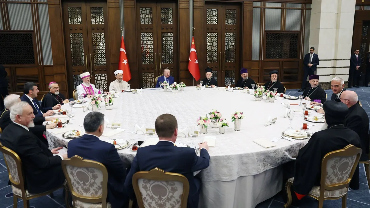 رئیس‌جمهور اردوغان: ترکیه الگویی برای آزادی ادیان است