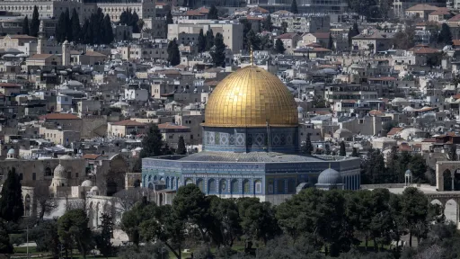 تركيا و7 دول إسلامية تدين استمرار إغلاق الاحتلال المسجد الأقصى أمام المصلين