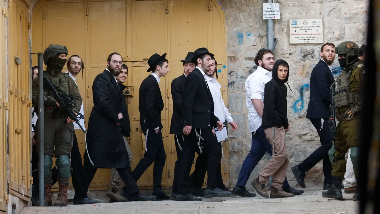 A ciszjordániai telepesek ’elfogadhatatlan’ erőszakának megfékezésére szólította fel az EU Izraelt