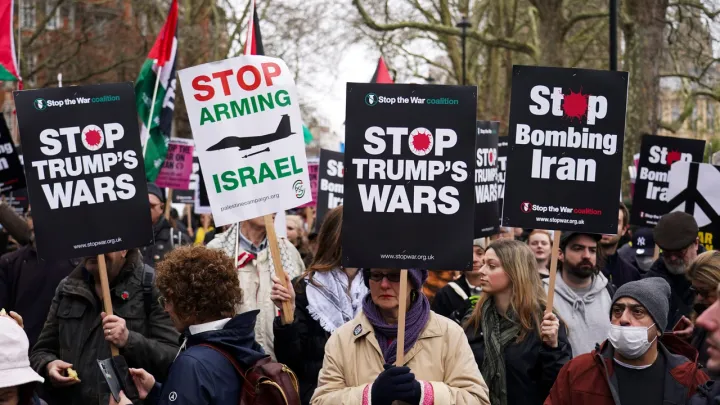 В Лондоне запретили марш против войны с Ираном