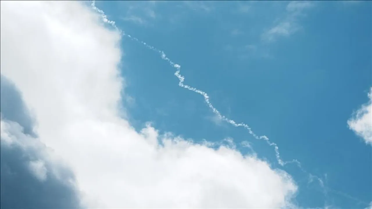 Dronët shënjestrojnë Aeroportin Ndërkombëtar të Kuvajtit, duke shkaktuar dëme materiale