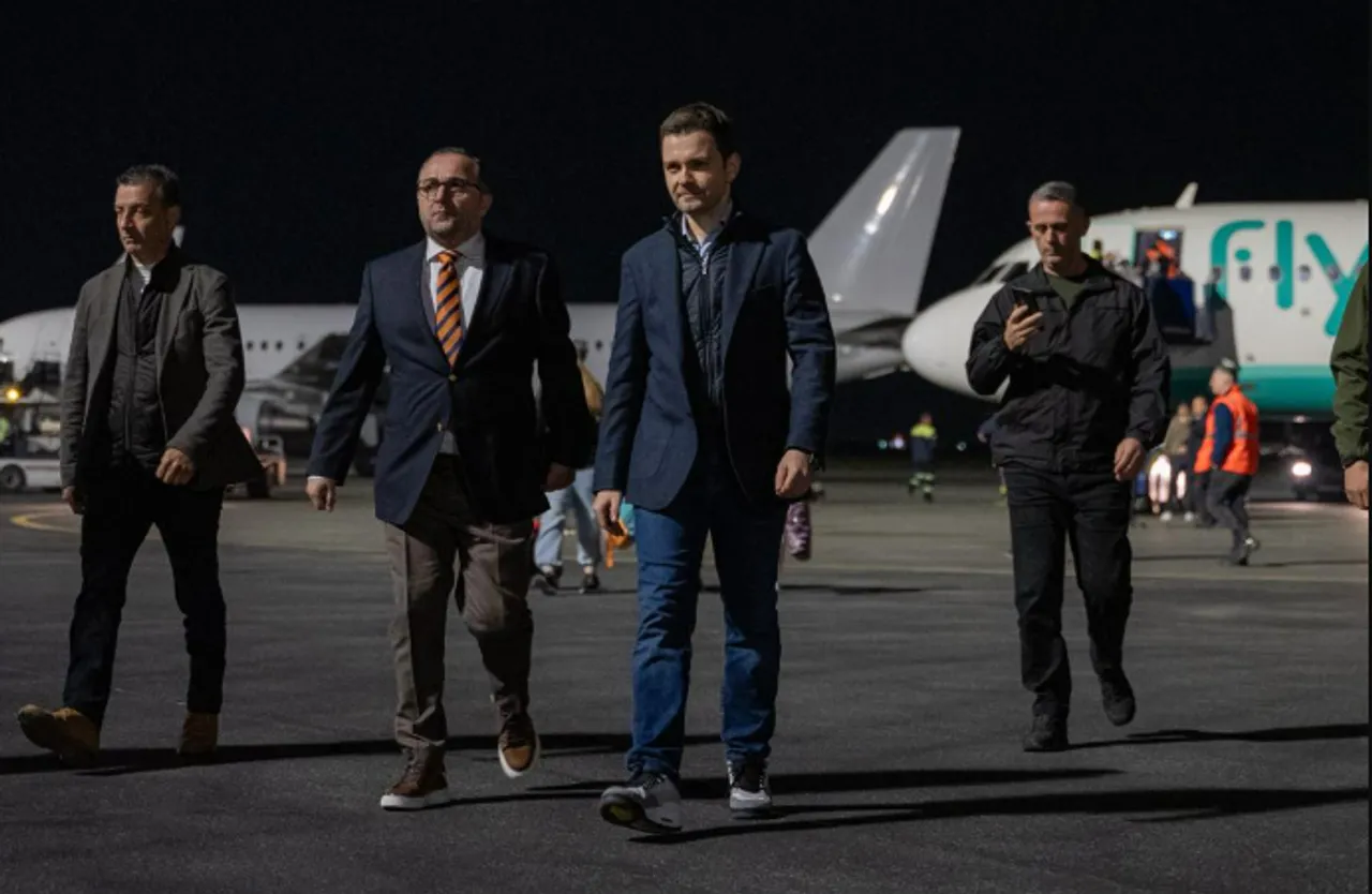 Трета група македонски државјани евакуирани од Блискиот Исток