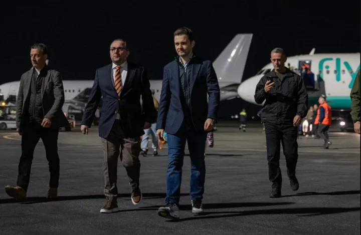 Трета група македонски државјани евакуирани од Блискиот Исток