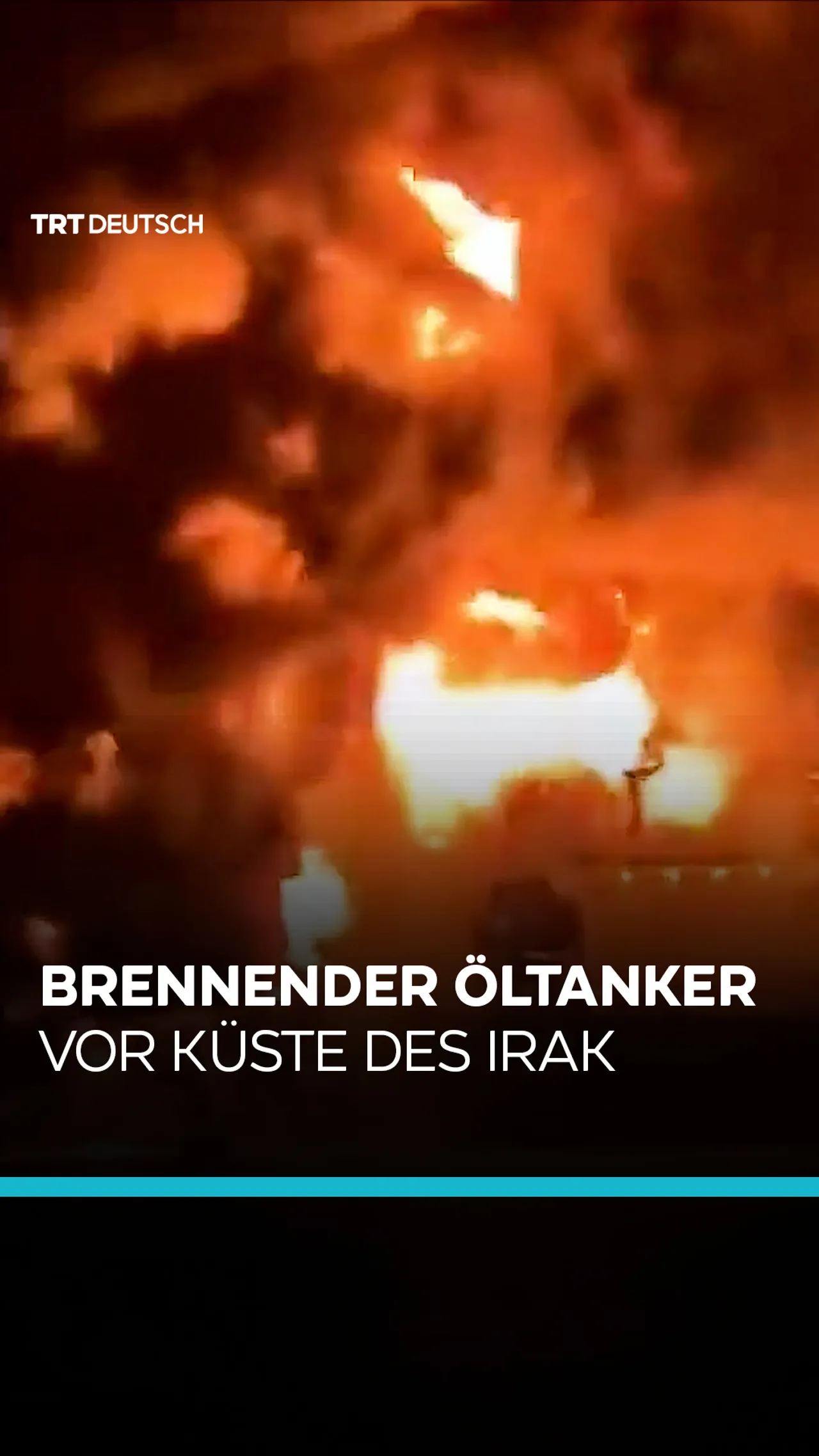 Brennender Öltanker vor Küste des Irak