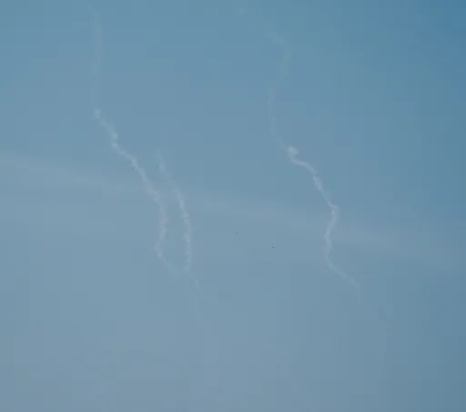 Dëgjohen shpërthime mbi Kuds pasi ushtria izraelite zbulon lëshime raketash nga Irani