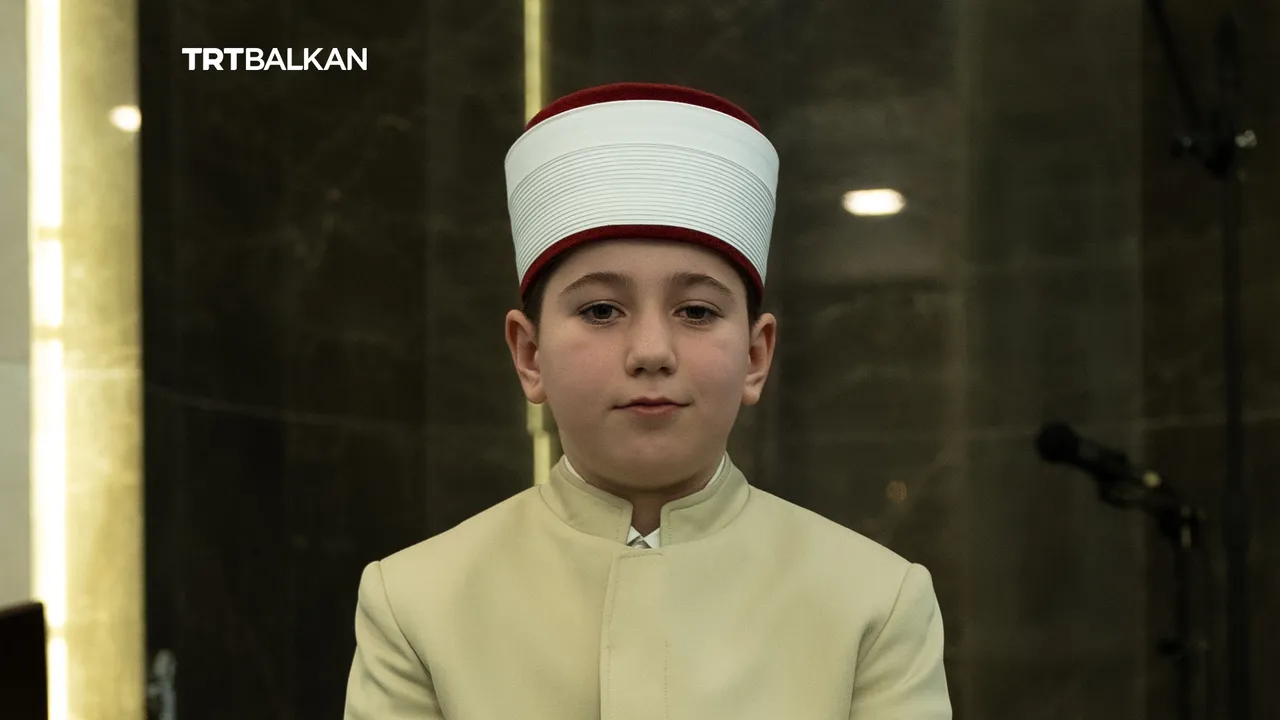 Rrugëtimi i hafizit më të ri në Ballkan