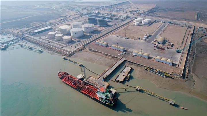 Irak objavio zatvaranje naftnih luka u toj zemlji