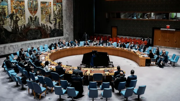 شورای امنیت حملات موشکی ایران به کشورهای خلیج را محکوم کرد؛ تهران قطعنامه را رد کرد