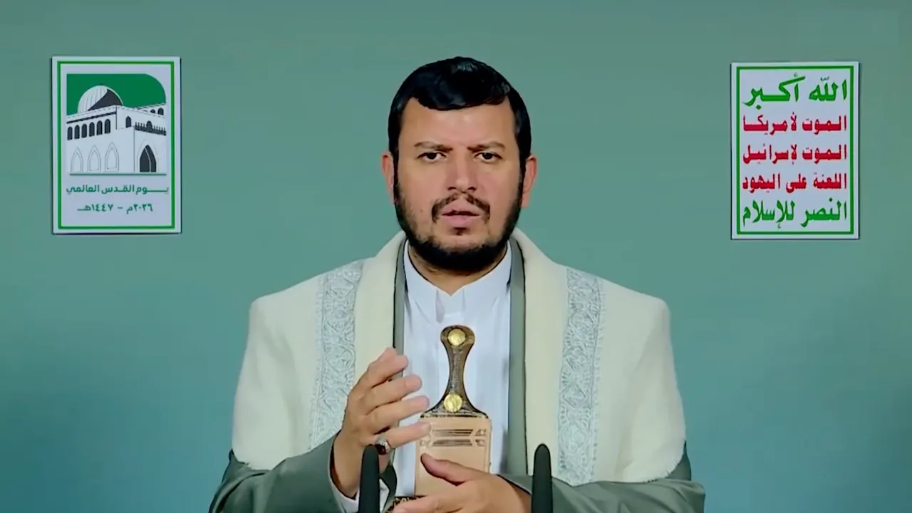 زعيم الحوثيين: نقف مع إيران ضد العدوان الأمريكي الإسرائيلي وجاهزون لكل التطورات