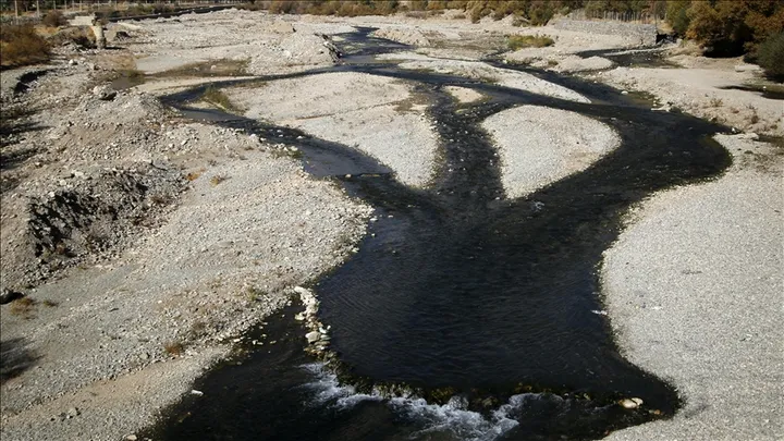 Водата под оган: Војната во Заливот ги нагласува растечките закани за виталната инфраструктура
