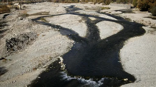 Водата под оган: Војната во Заливот ги нагласува растечките закани за виталната инфраструктура