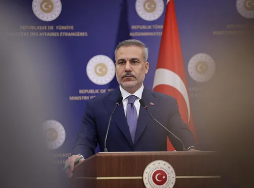 La Türkiye appelle à des négociations sur la guerre États-Unis–Israël contre Iran