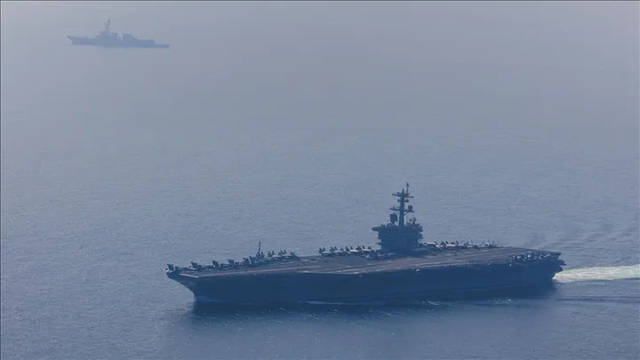 Iran tvrdi da je američki nosač aviona USS Abraham Lincoln teško oštećen u napadu