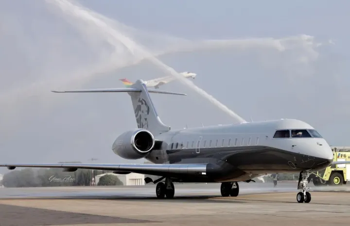 Rais wa Ghana Mahama azua mjadala kwa kutumia ndege binafsi ya ndugu yake