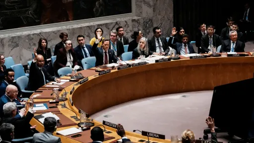 БҰҰ-да Иран мәселесі бойынша тартыс күшейді