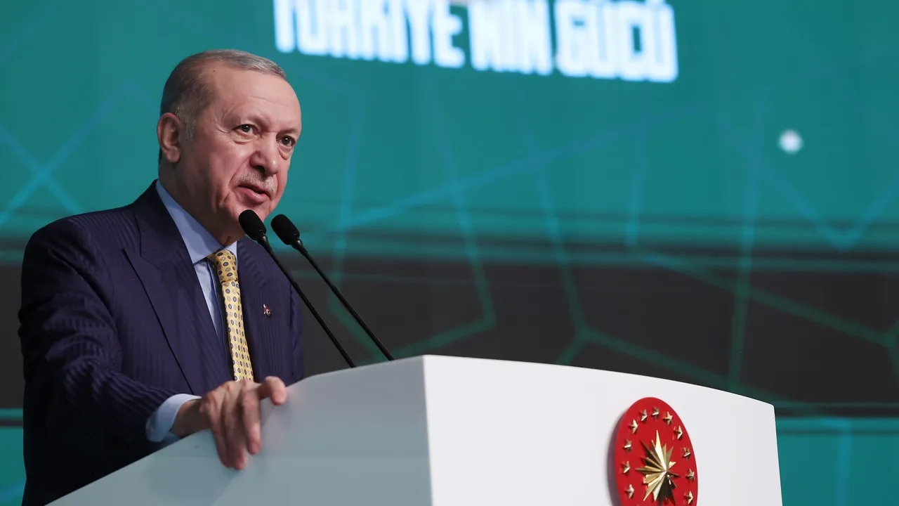 أردوغان: أولويتنا الحفاظ على بلادنا ونتخذ إجراءات وقائية ضد كل تهديد ينتهك مجالنا الجوي