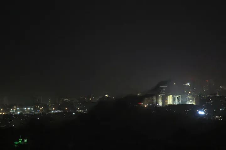 قتلى بينهم أطفال بغارات على لبنان.. حزب الله وإيران يضربان عمق إسرائيل و3195 مصاباً منذ بدء الحرب