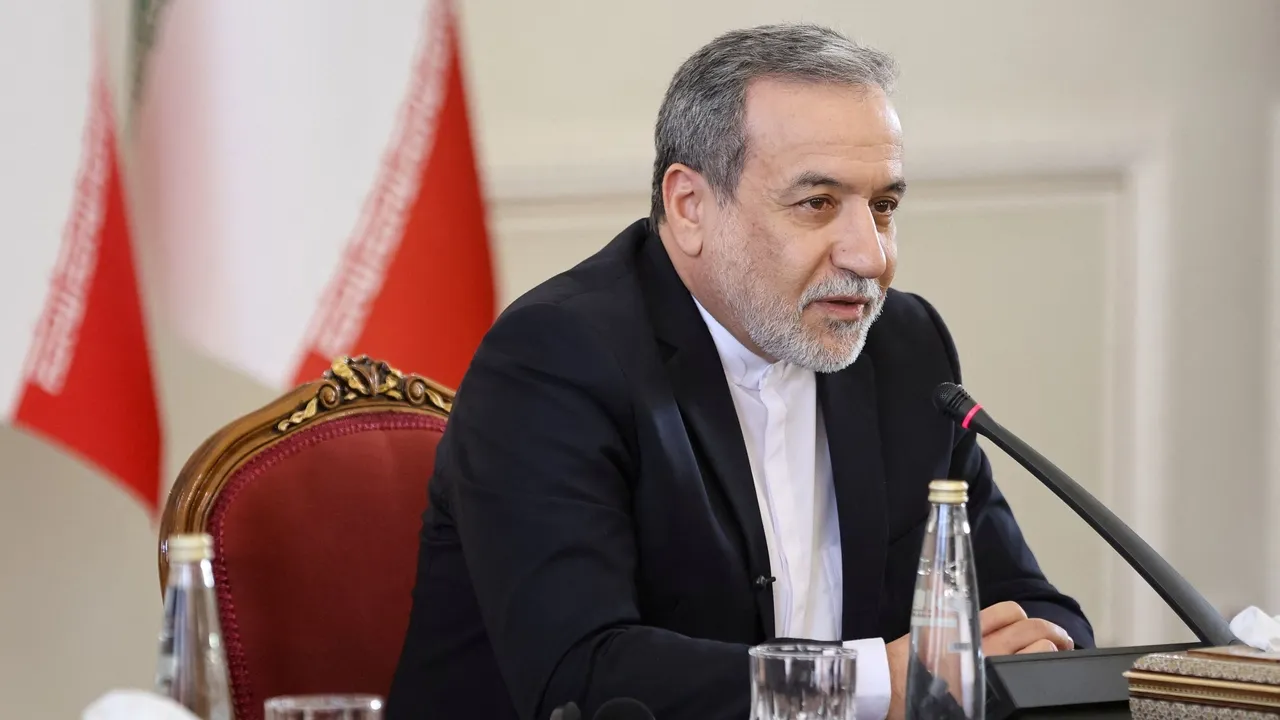 Principal diplomata do Irão afirma ser essencial que os BRICS apoiem a segurança regional e global