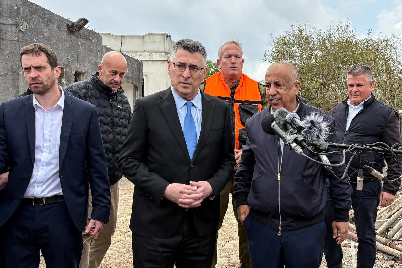 ساعر: لا محادثات مباشرة مع لبنان ولا نواجه نقصاً بالصواريخ الاعتراضية