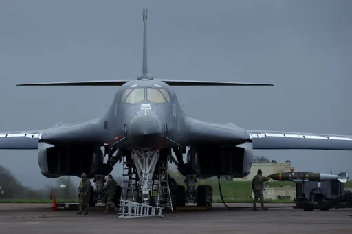 Iran-Krieg: Schweiz stoppt Waffenexporte an USA