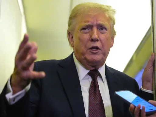 Trump alerta: NATO terá «futuro muito sombrio» sem apoio dos aliados dos EUA contra o Irão