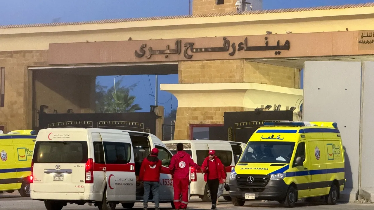 اسرائیل گذرگاه رفح را برای تردد محدود از ۱۸ مارس بازگشایی می‌کند