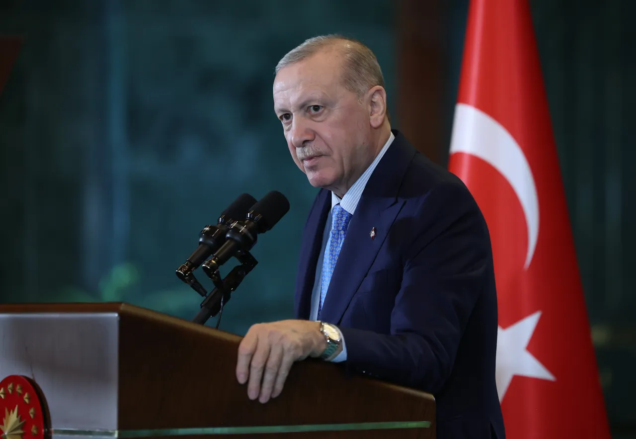 トルコのエルドアン大統領、中東における暴力の連鎖の「即時」終結を求める