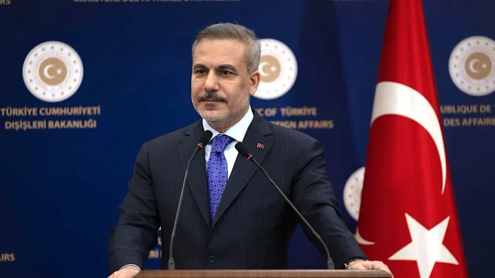 فيدان يعلن بدء جولة إقليمية الأربعاء لبحث وقف حرب إيران ويحذر من توسعها بالمنطقة