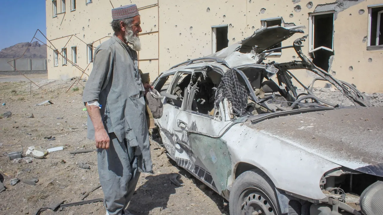 Paqıstannıñ Qabuldağı reabilitatsiyä üzägenä yasağan höcümendä, kimendä, 400 keşe hälaq buldı