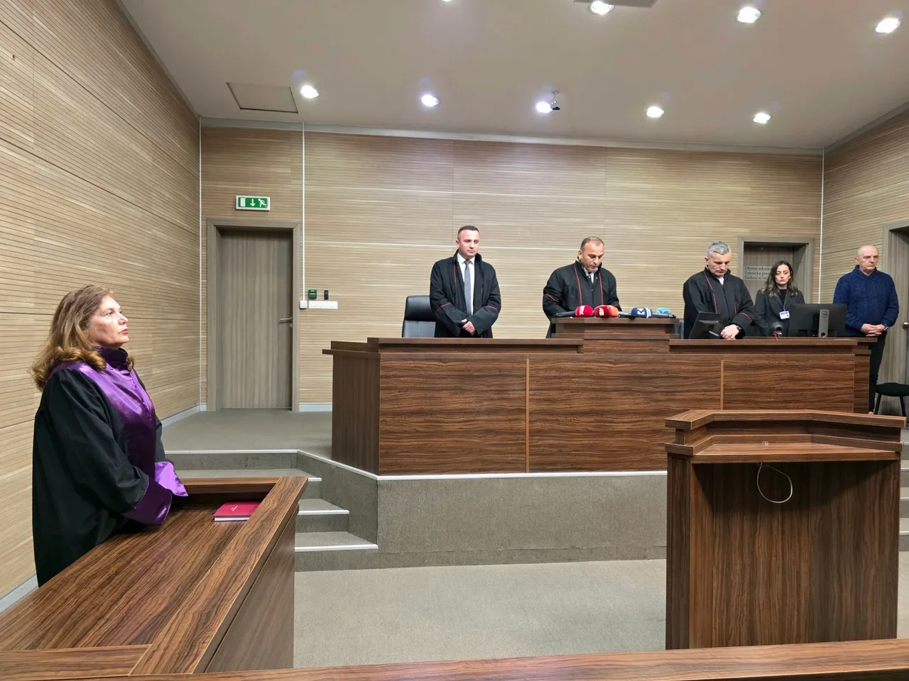 Dënohen me burgim dy persona për krime lufte në Kosovë