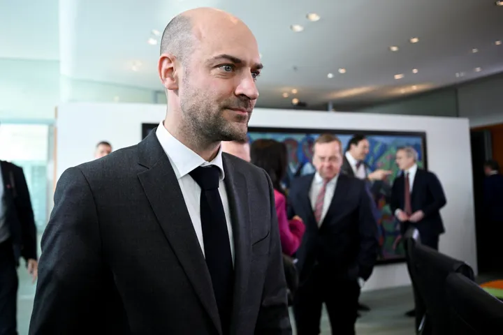 Pour la France, la reprise de dialogue avec l'Algérie produit des "premiers résultats"