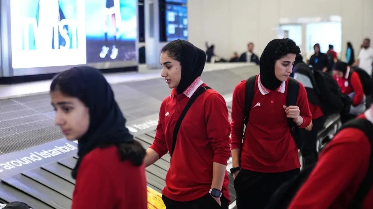 تیم ملی فوتبال زنان ایران از مسیر ترکیه وارد این کشور شدند