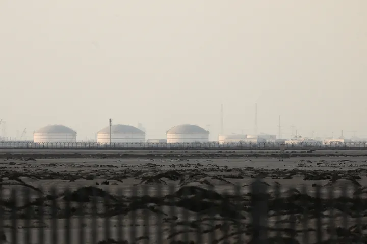 قطر تعلن الملحقين العسكري والأمني الإيرانيين غير مرغوب فيهما وتندّد بتجاوز الخطوط الحمراء في المنطقة