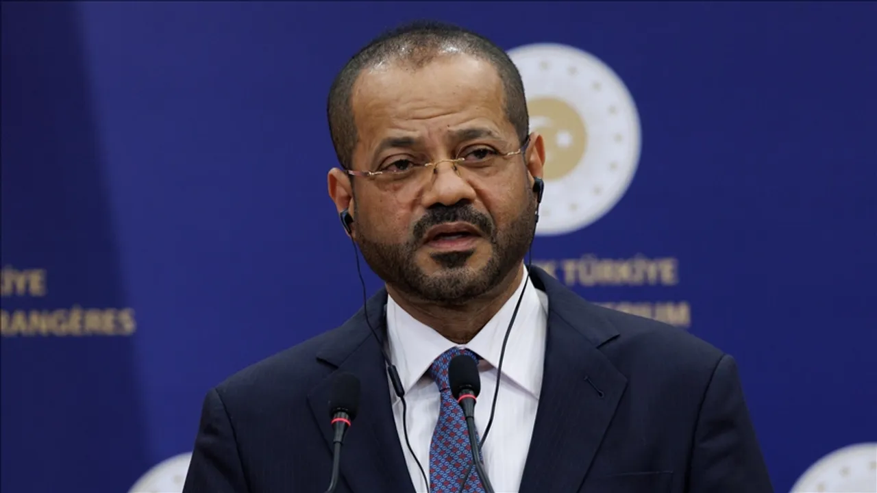 Cumaan oo ugu baaqday xulafada Maraykanka inay ka caawiyaan soo afjaridda dagaalka Iiraan