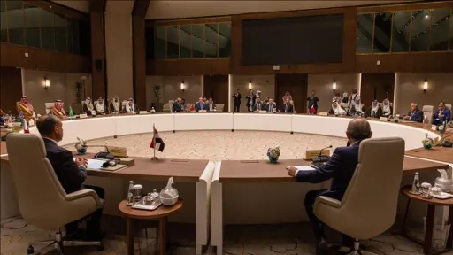 وزرای خارجه کشورهای عربی و اسلامی خواستار توقف فوری حملات ایران شدند