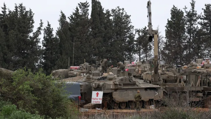 Israel planeia ocupar aldeias no sul do Líbano, dizem os meios de comunicação israelitas